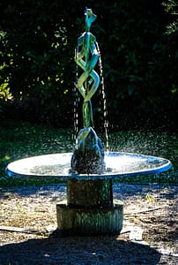 spoerri-garten-brunnen